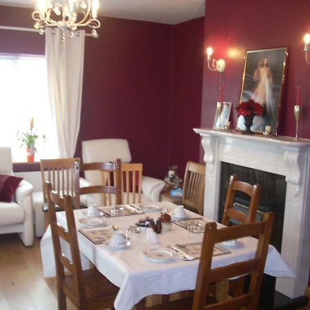 Golden Rose House Bed & Breakfast Knock  Dış mekan fotoğraf